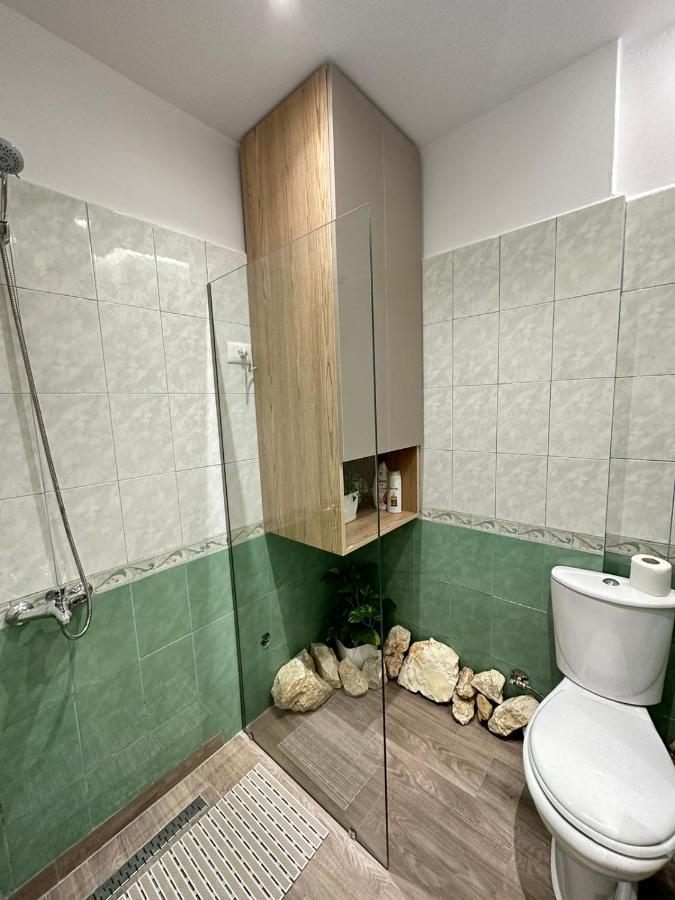 Trea Accomodations - Suite Lungomare Vlorë Buitenkant foto